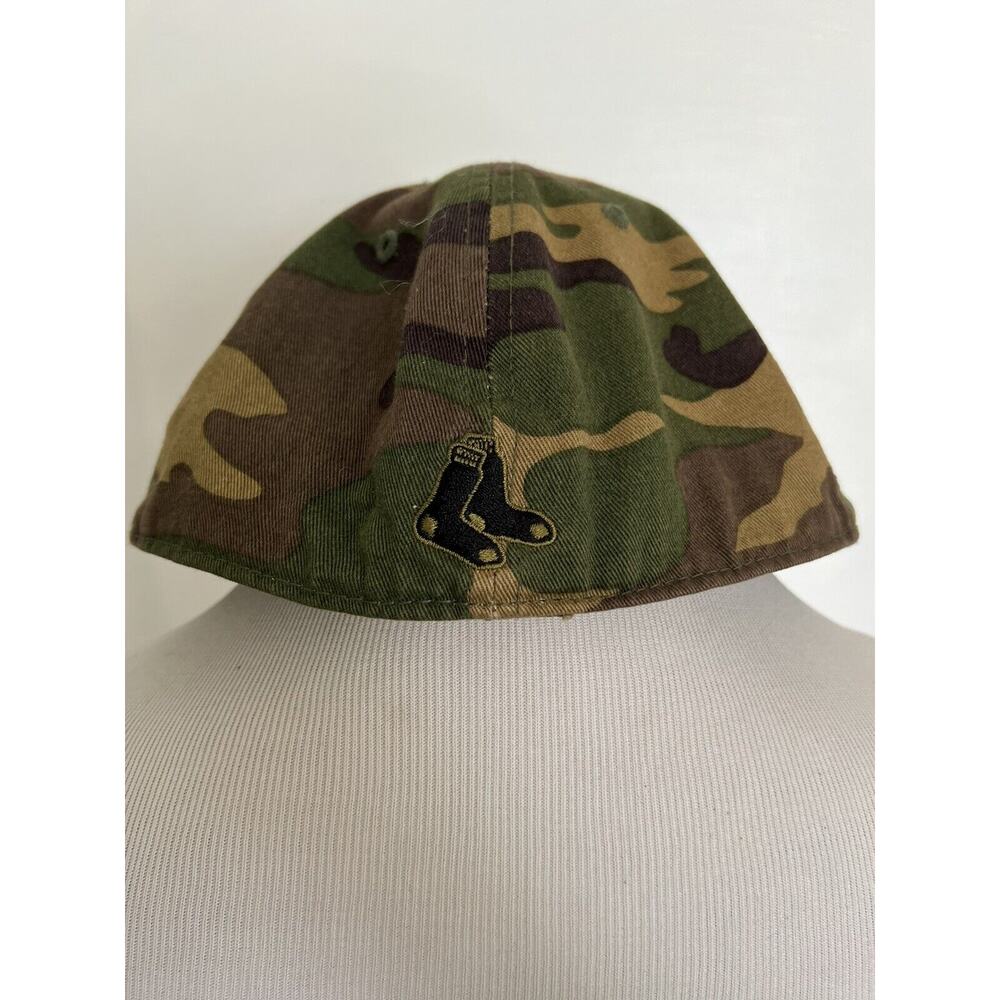 Boston Red Sox Embroidered Fitted Hat The Franchise Genuine MLB Camo Camouflage - Picture 4 of 9